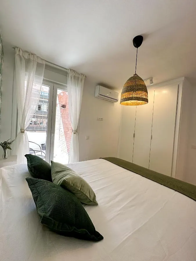 Holidays2Malaga Lebrija 3 Bedroom & Terrace & Parking & Smart Tv 0*, Malaga Spain